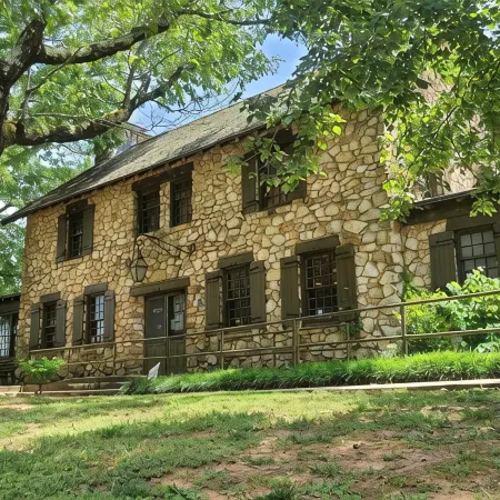 Visit Shepherd's Den for Labor Day! - Fiber Wifi - Close to Callaway Gardens