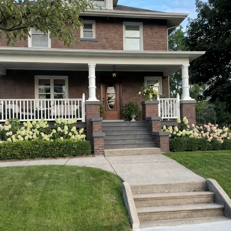 The Historic Brownstone Haus, A Downtown location for Unforgettable Gatherings
