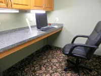 Super 8 by Wyndham Davenport - Pet-friendly