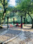 Private 14 acre Creek side Cabin and close to Lake - 2-Star