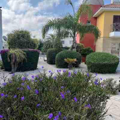 2 Bedroom Ground Floor Apartment Close to Shops, Restaurants, Old Town and beach Hotel Exterior