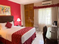 Aparthotel Guijarros - Pools