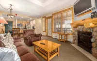 Spectacular Views from 1-bedroom Condo in Copper Mountain Center Village - Gym