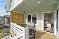 Close to Beach-"The Salty Soul",Bring Your Flip Flops Beach Cottage, Circa 2022 - 4-Star