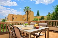Quiet residential area, beach 300m, pool, rustic kitchen, ideal for families - 2 ดาว