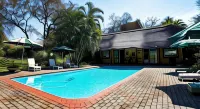 Sunbird Lodge - Swimmingpools