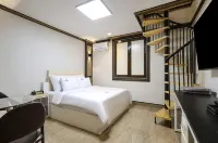 Lounz Stay Hotel Hwasoon - เพนชั่น