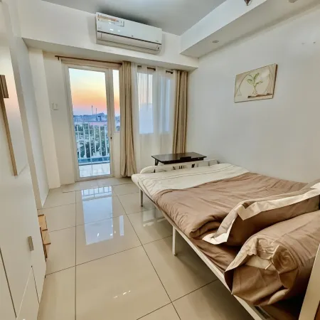 Bayview Luxe Haven at MOA
