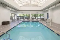 Hyatt Place Boston/Medford - piscina