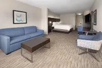 Holiday Inn Express & Suites HAMBURG by IHG - parking