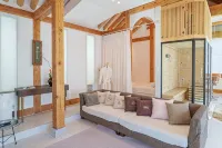 Jeonju Hanokmaeul Nest175 Jaczzi Dokchae Pension - Jacuzzi