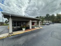 Heritage Inn - parking