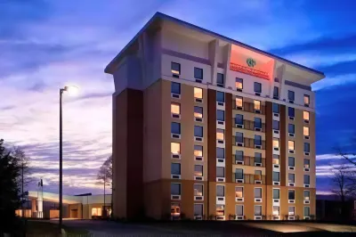 DoubleTree by Hilton Hotel Cincinnati Airport Hotels in Boone County