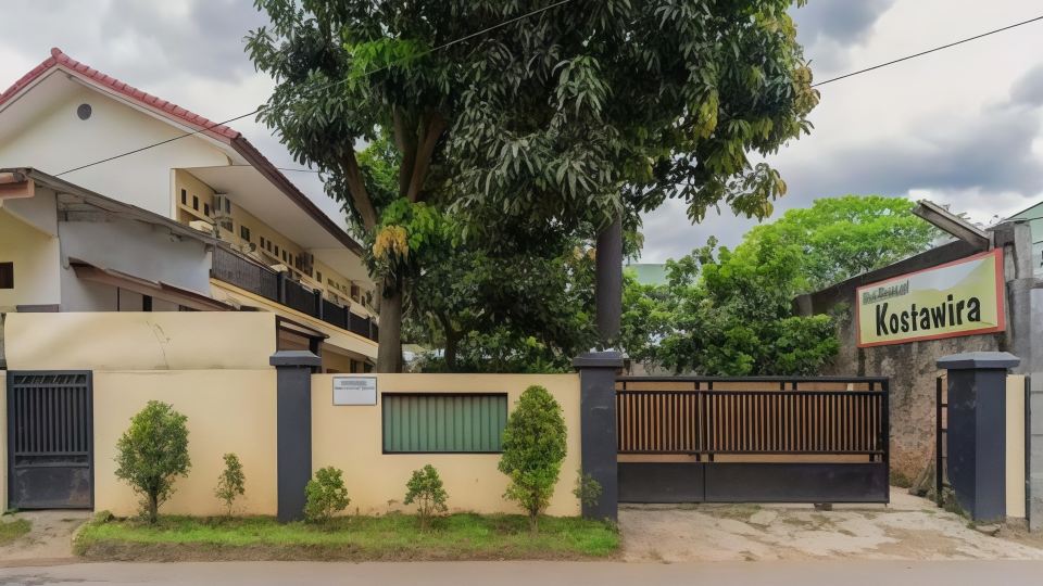 Kostawira Syariah Bintaro Mitra RedDoorz