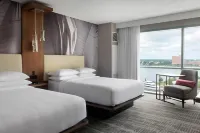 Norfolk Waterside Marriott Hotels in Portsmouth