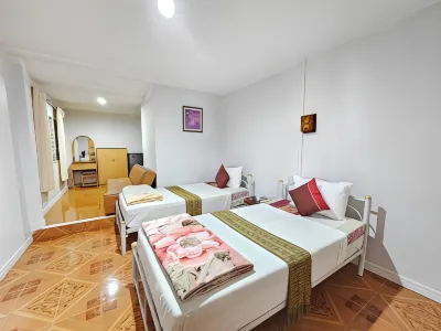 P.California Inter Hostel Hotels in 