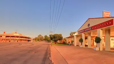 Bishops Lodge Narrandera Hotels in Gillenbah