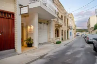 South Wind Guesthouse Các khách sạn ở Marsaxlokk