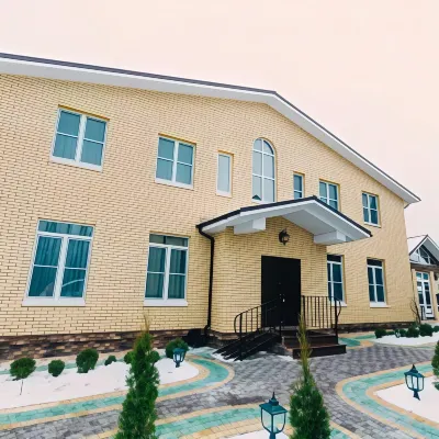 Raj Hotel  호텔