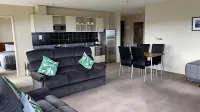 Coleraine Suites & Apartments Hotel a Coal Creek