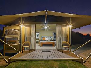 Willow Wood Glamping Retreat