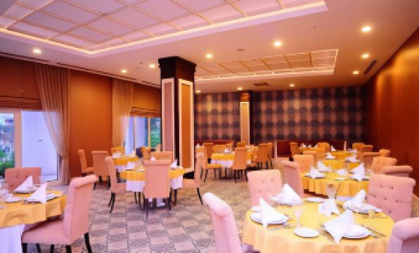Holiday Inn Express & Suites San Pablo - Richmond Area - Housity