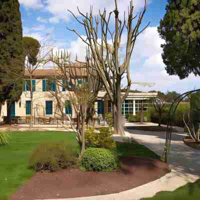 Hôtel la Magnaneraie Hotel Exterior
