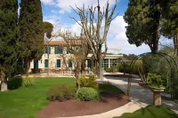 Hôtel la Magnaneraie Hotels in Villeneuve-les-Avignon