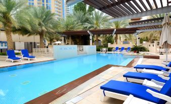 Luxury Apartment with Dubai Marina Views