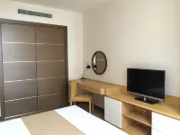Bluesky Serviced Apartment Airport Plaza Các khách sạn ở TP. Hồ Chí Minh