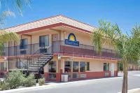 Days Inn by Wyndham Lost Hills
