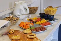 Chapter House Boutique Hotel by the Living Journey Collection - breakfast