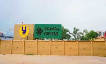 FabHotel Ekamra Greens by Y Hotels