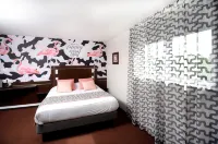 Logis Boutique Hotel Novalis Hotels in Gradignan
