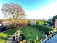 Eagle House - Award Winning Luxury B&B and Apartment Hotels near The Picture House - JD Wetherspoon