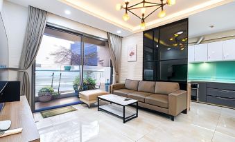 Luxury Gold Apartment 86 -Rooftop Pool Central City