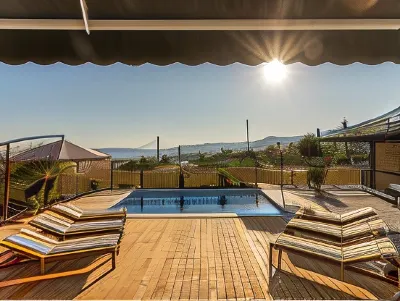 Villa Grey Hotels near Castle Cambi