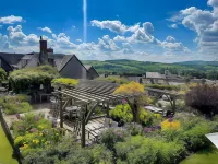 The Castle Hotel Hotels in Clun