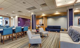 Holiday Inn Express Holly Springs - Raleigh Area