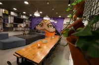 Nomads Hotel