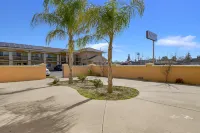 Americas Deluxe Inn- Marysville Hotels in Linda