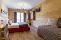 Chalet-Hôtel le Beausoleil, the Originals Relais Hotels in Saint-Jean-de-Maurienne