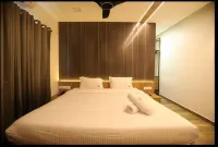 Soorya Beach Resort Hotels in Periyamudaliyar Chavadi