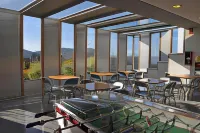 Residencia Universitaria Resa O Castro Hotels near Playa America
