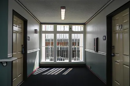 Hollywood Stars Inn Отели рядом с достопримечательностью «Macy's 4th of July Fireworks»