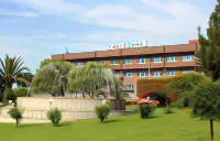 Hotel Azar Hotels in Caceres