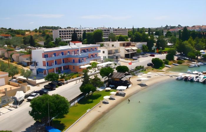 Rozos Hotel