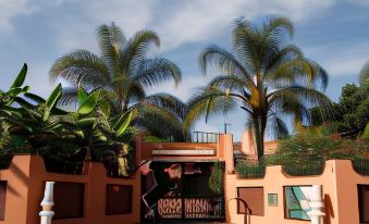 El Gran Chaparral Guest House