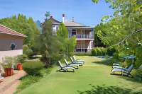 Medindi Manor Hotels in Rondebosch
