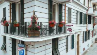 Nautilus Hotel